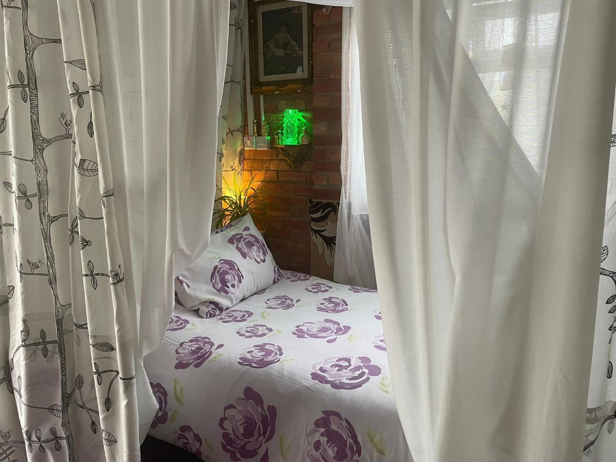 Jacaranda Bed & Breakfast East Grinstead Luaran gambar